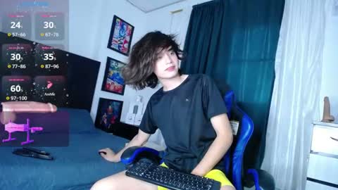 Snapshot of andyboy_19 chatting on 07-13-26, 10:56 andy online show from 07-13-26, 10:56