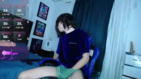 Snapshot of andyboy_19 chatting on 07-19-26, 11:30 andy online show from 07-19-26, 11:30