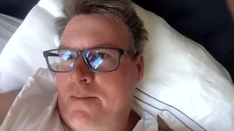 Andy online show from 11-15-25, 07:49