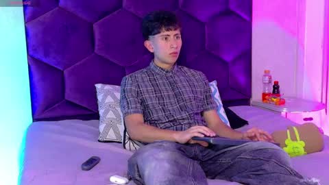 andyjustgame  online show from 04-14-26, 04:18