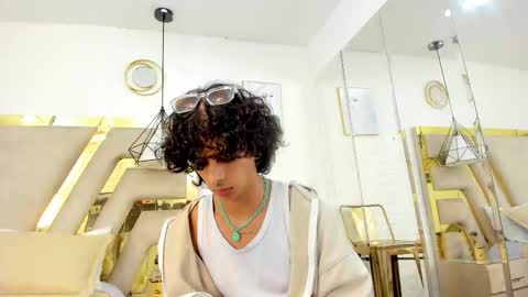 andyxibrat online show from 11-18-25, 07:07