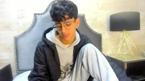 andyxibrat online show from 06-11-26, 12:14