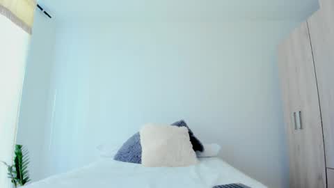 Andy  online show from 04-20-26, 01:25