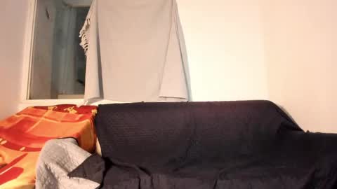          online show from 05-15-26, 03:24