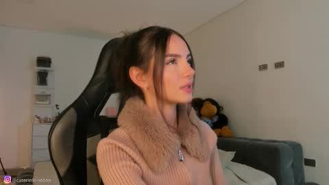      online show from 03-22-26, 02:15