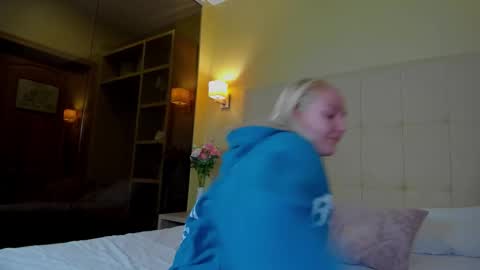 Anet Dream online show from 12-02-25, 07:09