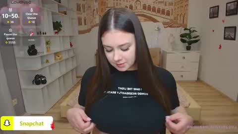 Aneta online show from 04-30-26, 07:36