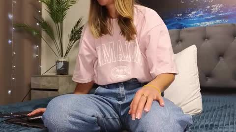 ange1ok online show from 03-22-26, 12:08