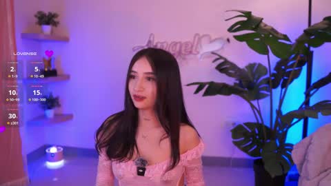 Angel online show from 09-17-25, 03:30