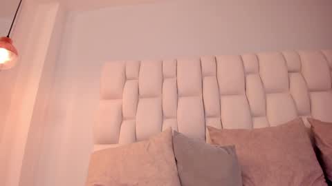 Angel  online show from 12-14-24, 06:46