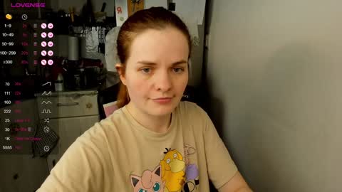 Snapshot of angel7you chatting on 12-18-24, 04:06 Eva online show from 12-18-24, 04:06