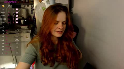 Snapshot of angel7you chatting on 09-11-25, 01:55 Eva online show from 09-11-25, 01:55