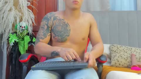 Angel online show from 10-23-25, 03:28