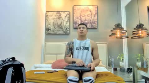 Angel online show from 02-02-26, 03:49