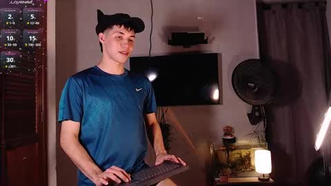 Angel   help me with 100 thumbs up online show from 12-24-24, 04:44