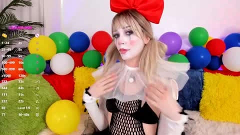 Claire - be back soon online show from 04-01-26, 09:01