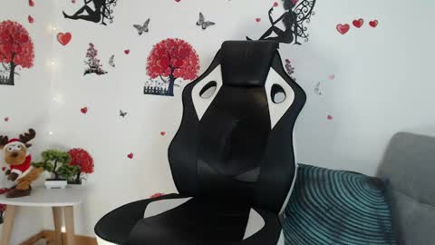 Angel Curl online show from 02-09-25, 01:44