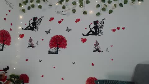 Angel Curl online show from 02-14-25, 01:13