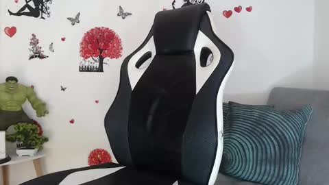 Angel Curl online show from 09-11-25, 05:24