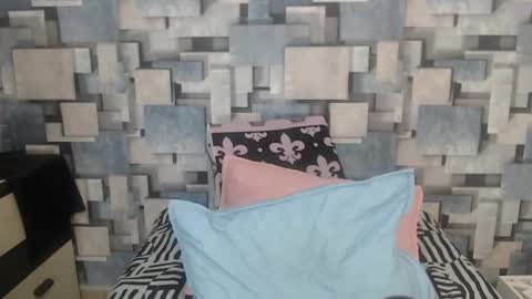 Snapshot of angel_dthroat chatting on 11-27-25, 12:07 ANGHEL online show from 11-27-25, 12:07