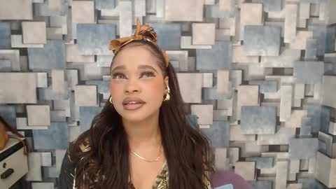 Snapshot of angel_dthroat chatting on 12-16-25, 12:10 ANGHEL online show from 12-16-25, 12:10