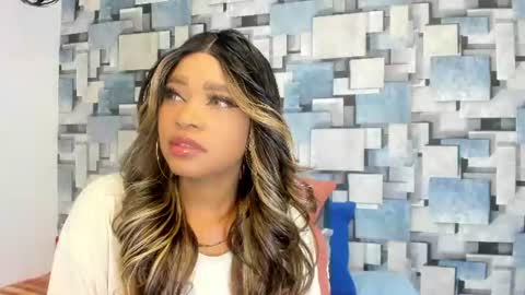 Snapshot of angel_dthroat chatting on 06-13-26, 12:03 ANGHEL online show from 06-13-26, 12:03