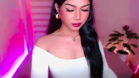 Angel online show from 05-17-26, 09:44