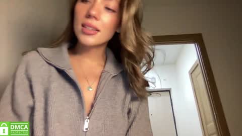 Snapshot of angel_from_sky chatting on 09-18-25, 11:45 Greetings  Jess online show from 09-18-25, 11:45