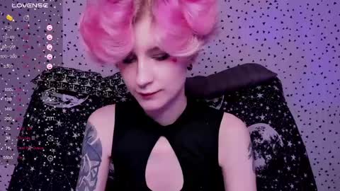 Angel Dust online show from 04-11-26, 07:35