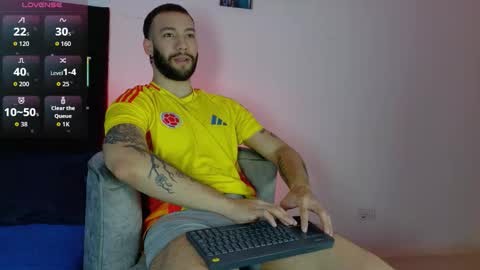 angel_kyrozz online show from 03-26-26, 07:19