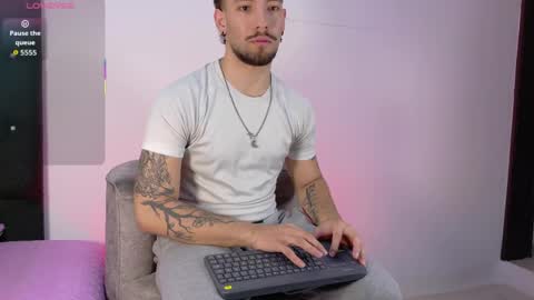angel_kyrozz online show from 05-23-26, 07:07