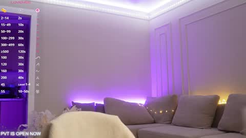 Snapshot of angel_luisa chatting on 05-06-26, 03:57 Luisa online show from 05-06-26, 03:57