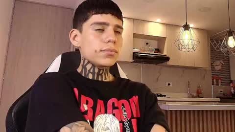 angel_luna0 online show from 07-12-26, 02:46
