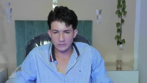 Snapshot of angel_of_sinn chatting on 04-12-26, 03:00 angel_of_sinn online show from 04-12-26, 03:00