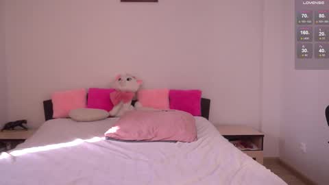 angel_quincy online show from 03-18-26, 05:43