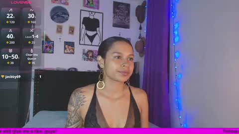 Snapshot of angel_smile18 chatting on 06-20-26, 12:47 angel online show from 06-20-26, 12:47