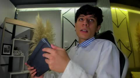 Angel online show from 05-13-26, 03:09