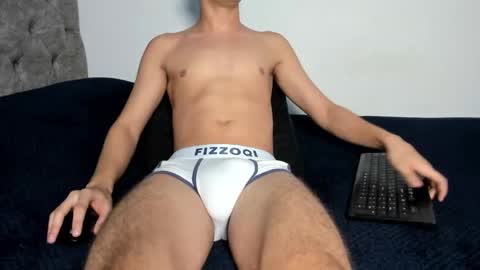 Snapshot of angel_sunshine chatting on 09-25-25, 07:34 Angel online show from 09-25-25, 07:34