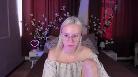 Snapshot of angel_tessa chatting on 06-22-26, 05:48 Angelica online show from 06-22-26, 05:48