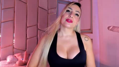 Angel  online show from 03-28-26, 04:17