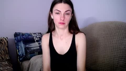 Snapshot of angel_zoe77 chatting on 11-08-25, 12:05 Zoe online show from 11-08-25, 12:05