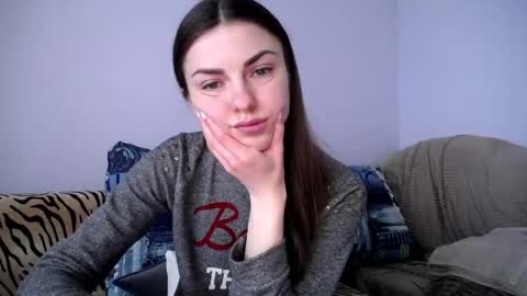 Zoe online show from 04-24-26, 08:06