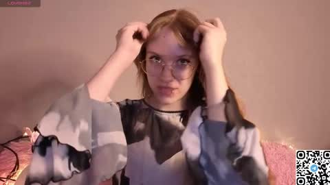 Angela online show from 01-15-26, 01:21