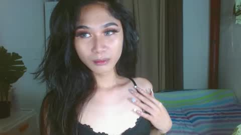 Snapshot of angela_mccollins chatting on 01-18-25, 09:45 angela online show from 01-18-25, 09:45