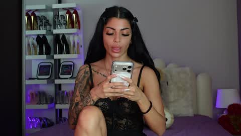 Angela online show from 06-07-26, 01:15