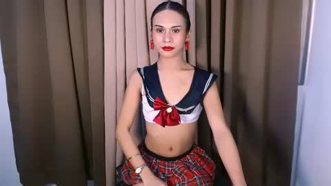 Snapshot of angela_ph chatting on 08-08-26, 02:52 gela online show from 08-08-26, 02:52