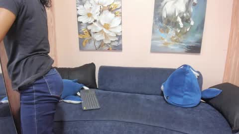 Snapshot of angela_rendon chatting on 04-21-26, 11:16 angela_rendon online show from 04-21-26, 11:16