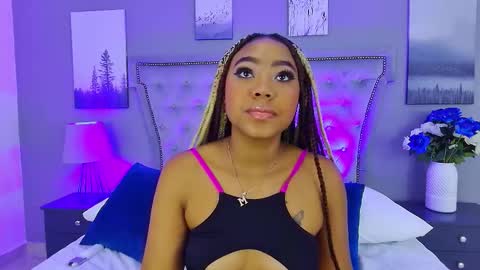 Angela Roberts online show from 11-11-25, 07:41