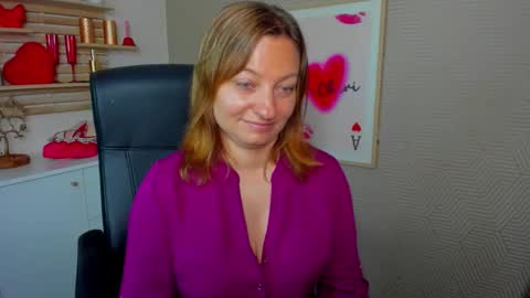 Angela online show from 06-11-26, 06:11