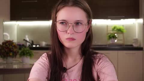 Mary online show from 09-10-25, 11:10